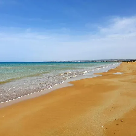 La Tonnara Casesicule, Private Far 50 M From The Дом отдыха *