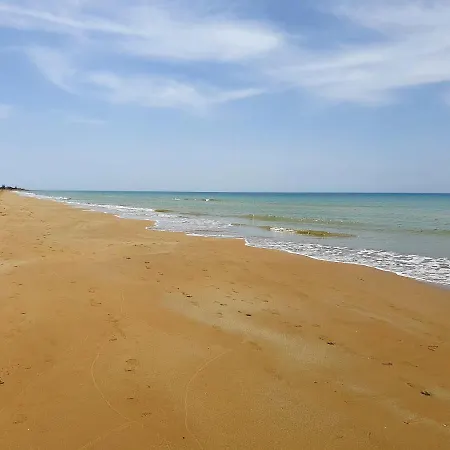 Дом отдыха La Tonnara Casesicule, Private Far 50 M From The *