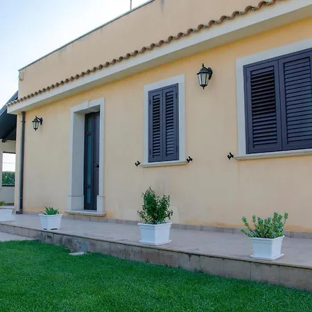 La Tonnara Casesicule, Private Far 50 M From The