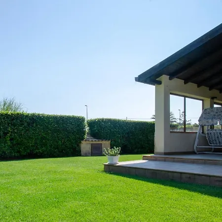 La Tonnara Casesicule, Private Far 50 M From The Дом отдыха